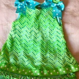 Infant summer dress with bows